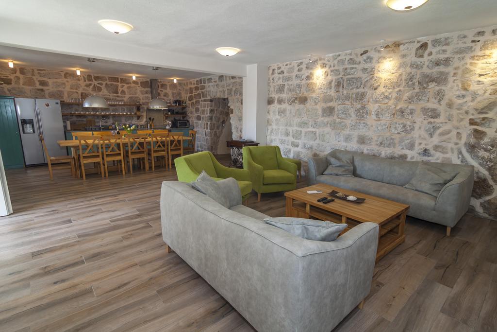 Villa Joe Čilipi 外观 照片